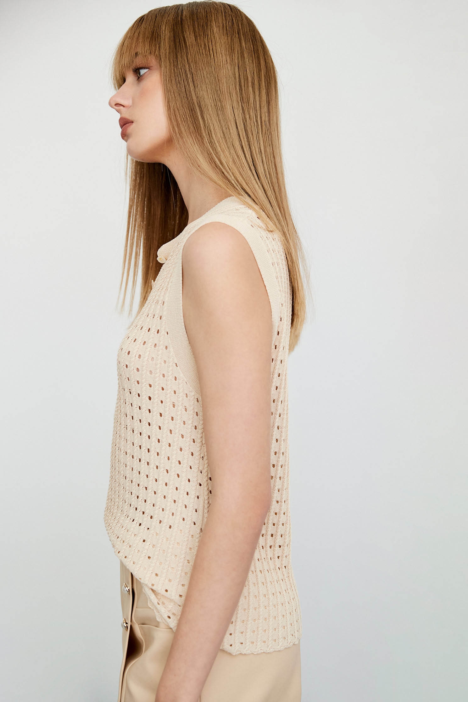 Hollow Out Half Button Knit VestHollow Out Half Button Knit Vest,sleeveless tops,Tops,Season (AW) Look,Knitted,Knitted tops