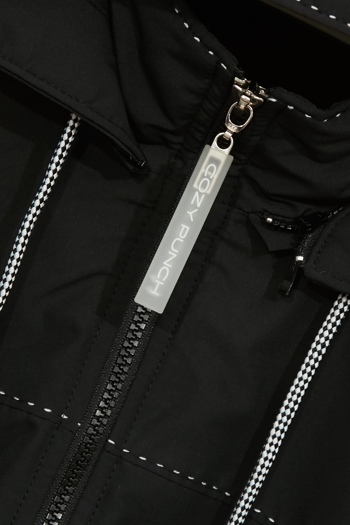 Embroidered Thread Warm JacketEmbroidered Thread Warm Jacket,Jackets,Embroidered,Outerwear,Season (AW) Look,Black outerwear