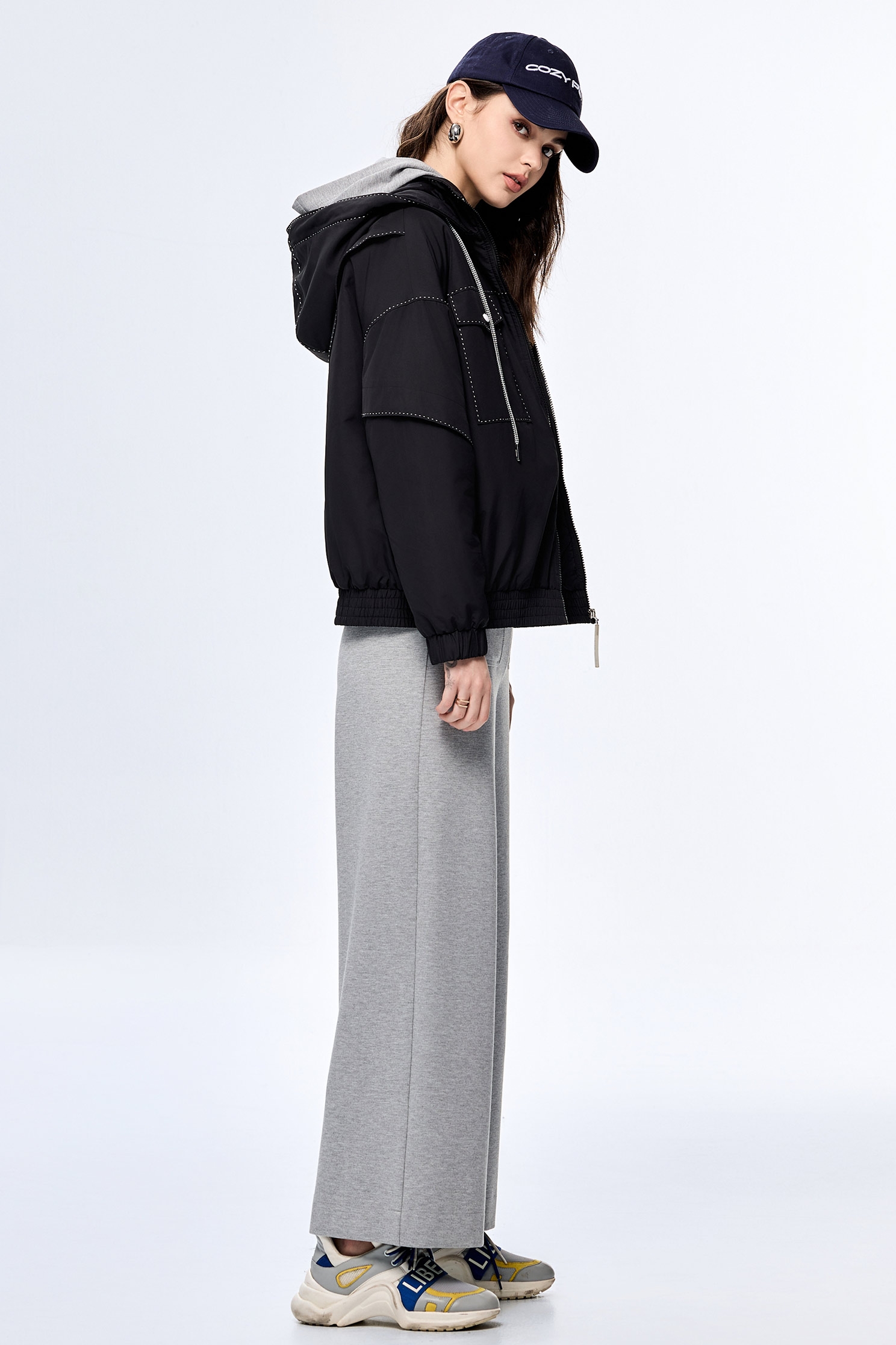 Embroidered Thread Warm JacketEmbroidered Thread Warm Jacket,Jackets,Embroidered,Outerwear,Season (AW) Look,Black outerwear