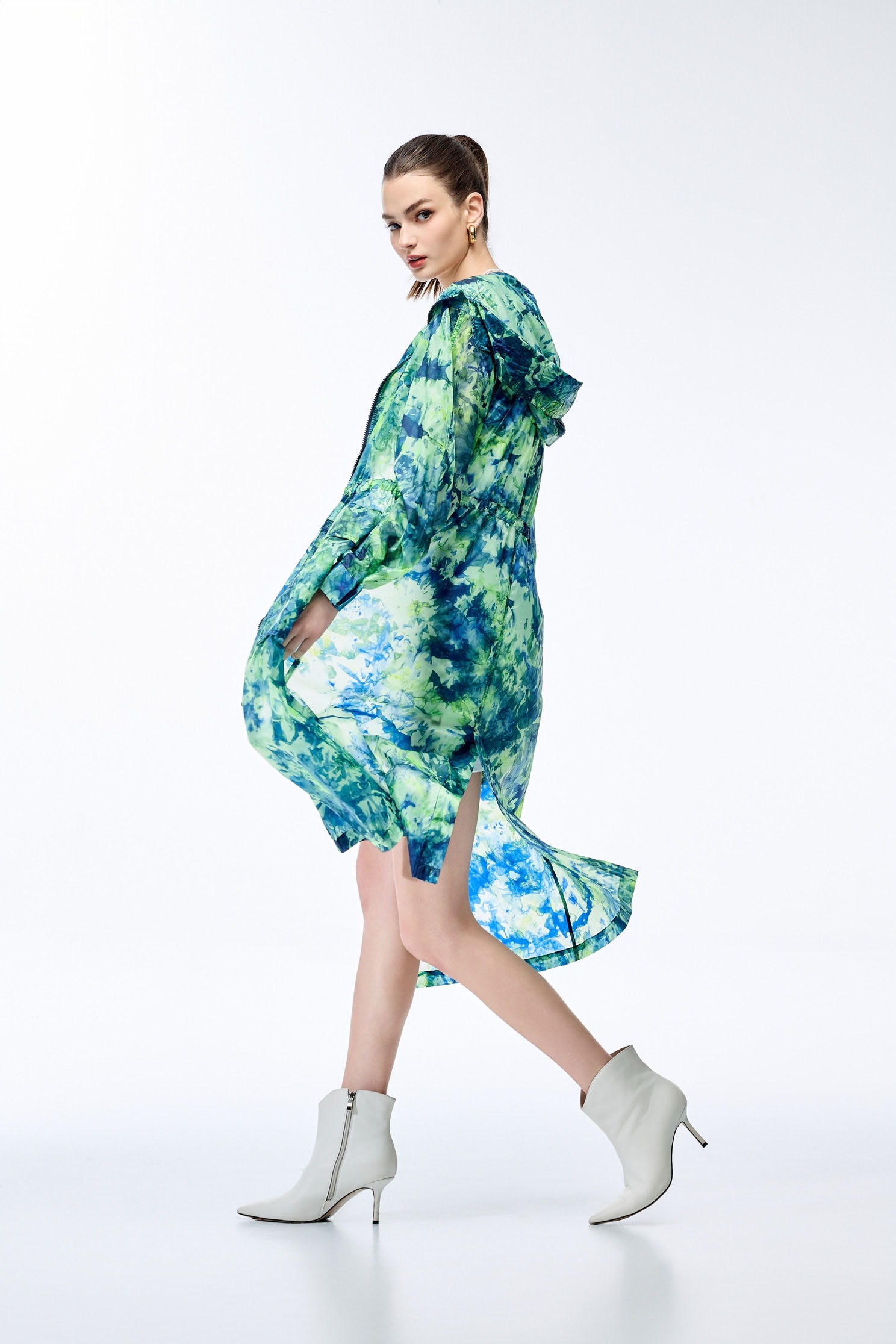 Fresh Leaf Green Tie-Dye Printed JacketFresh Leaf Green Tie-Dye Printed Jacket,Jackets,Outerwear,Season (AW) Look,Trench coats