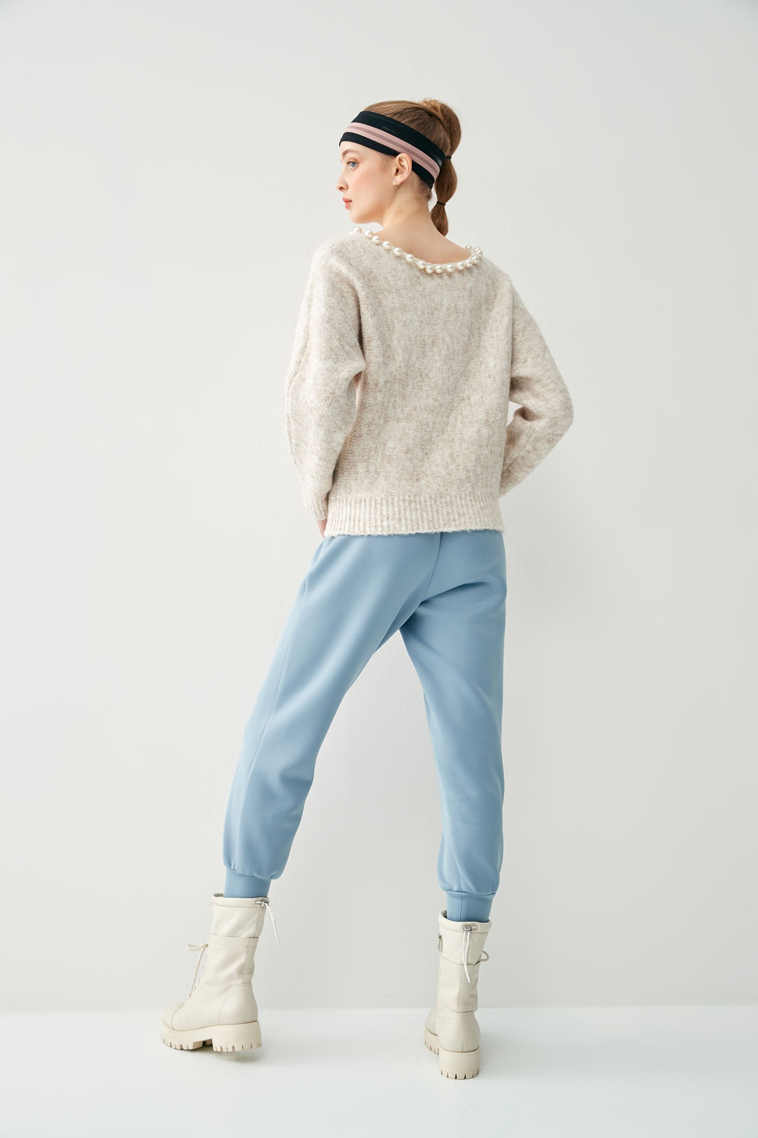 Cloud  Thermal TrousersCLO  thermal trousers with string embroidery,Embroidered,Season (AW) Look,Pink,Joggers,Athleisure,Pants,cloudcollection