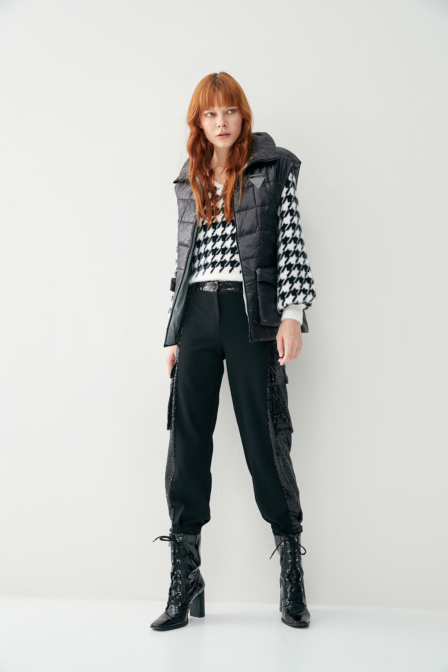 Cloud Quilted Checked Thermal VestCloud quilted checked thermal vest,sleeveless tops,Outerwear,Plaid,Season (AW) Look,sleeveless tops,Lucky Red,cloudcollection