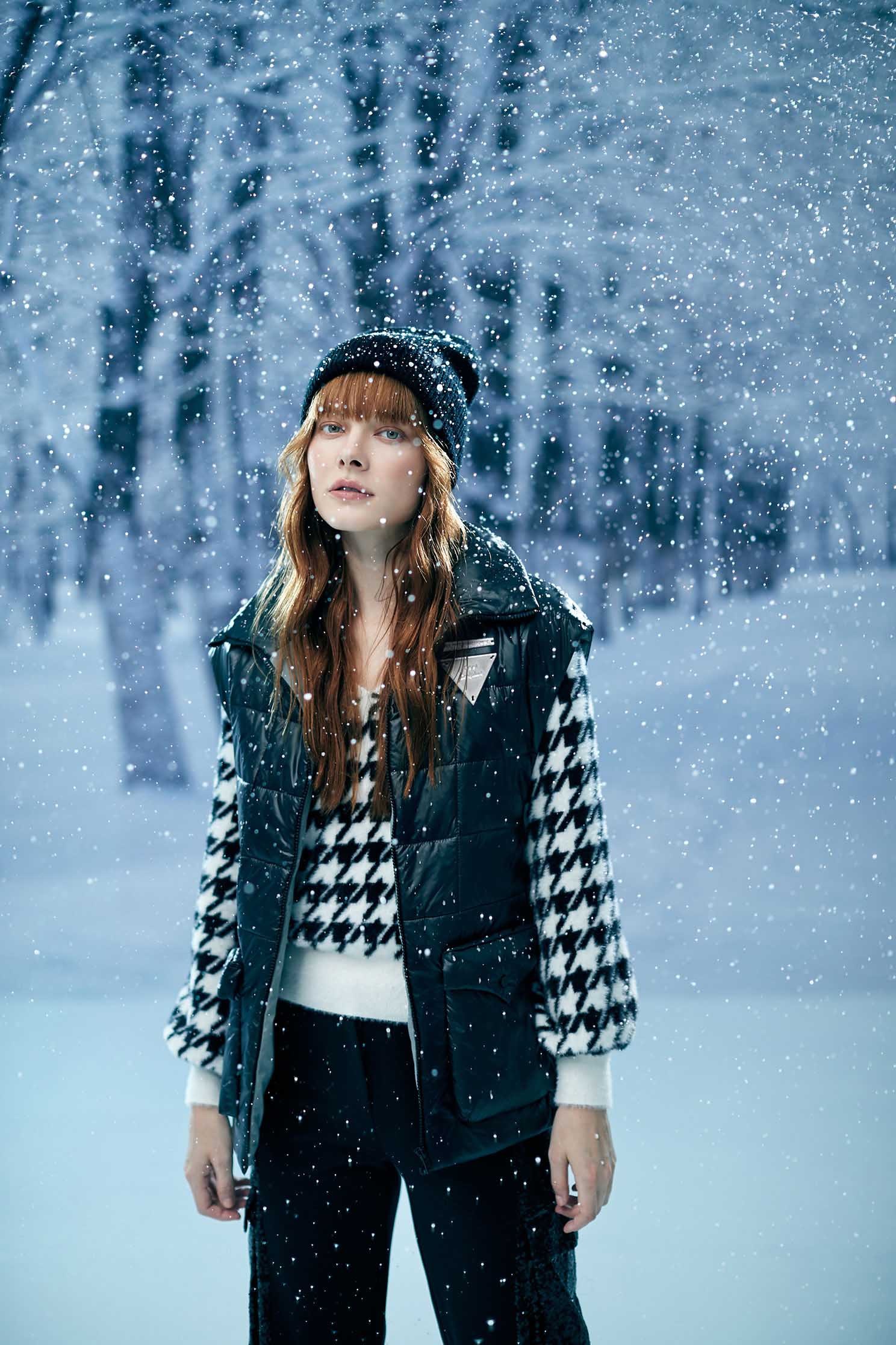 Cloud Quilted Checked Thermal VestCloud quilted checked thermal vest,sleeveless tops,Outerwear,Plaid,Season (AW) Look,sleeveless tops,Lucky Red,cloudcollection
