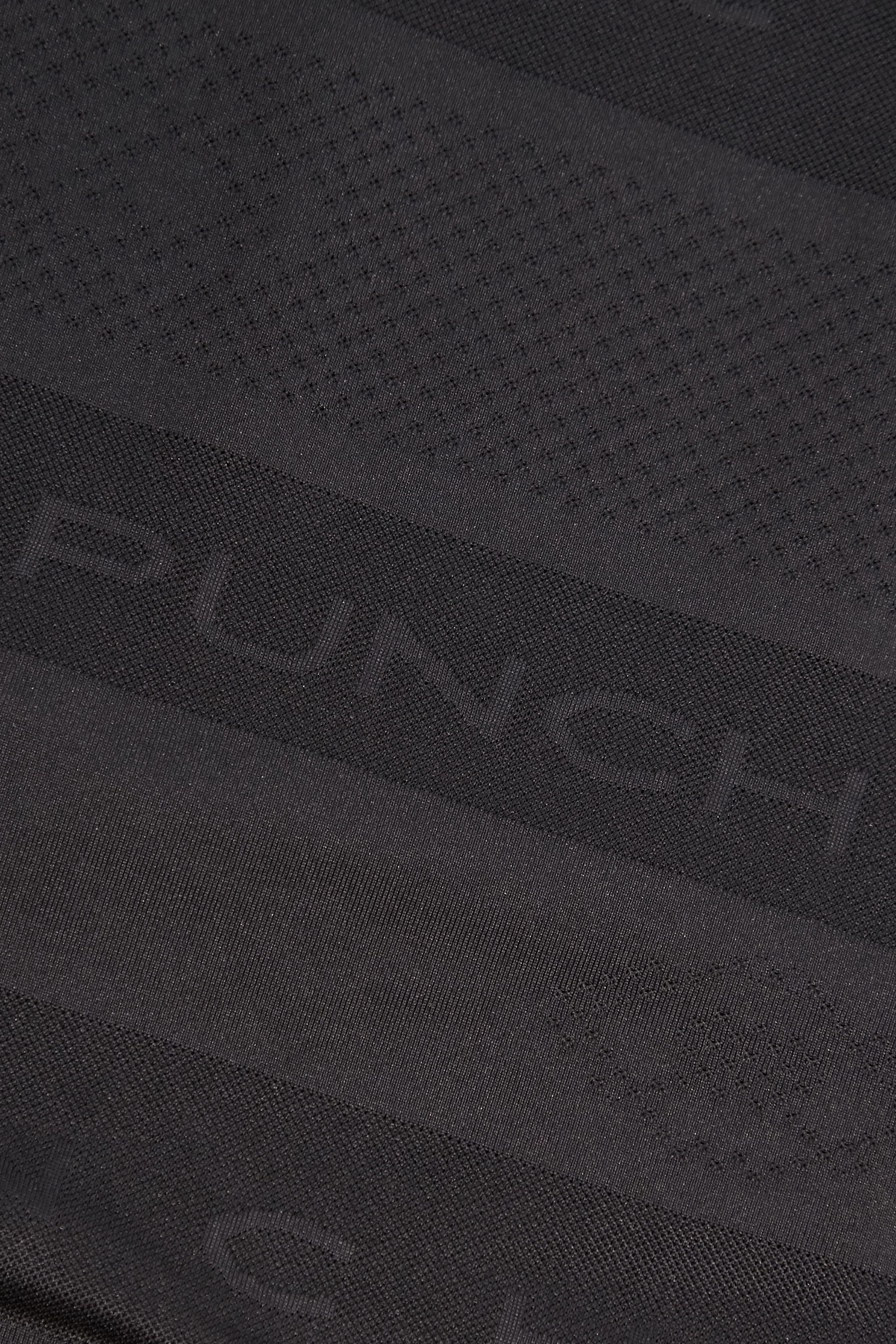 Jacquard Mesh T-shirtJacquard Mesh T-shirt,T-shirts,V-Neck T shirts,Tops,Season (SS) Look,Mesh fabric