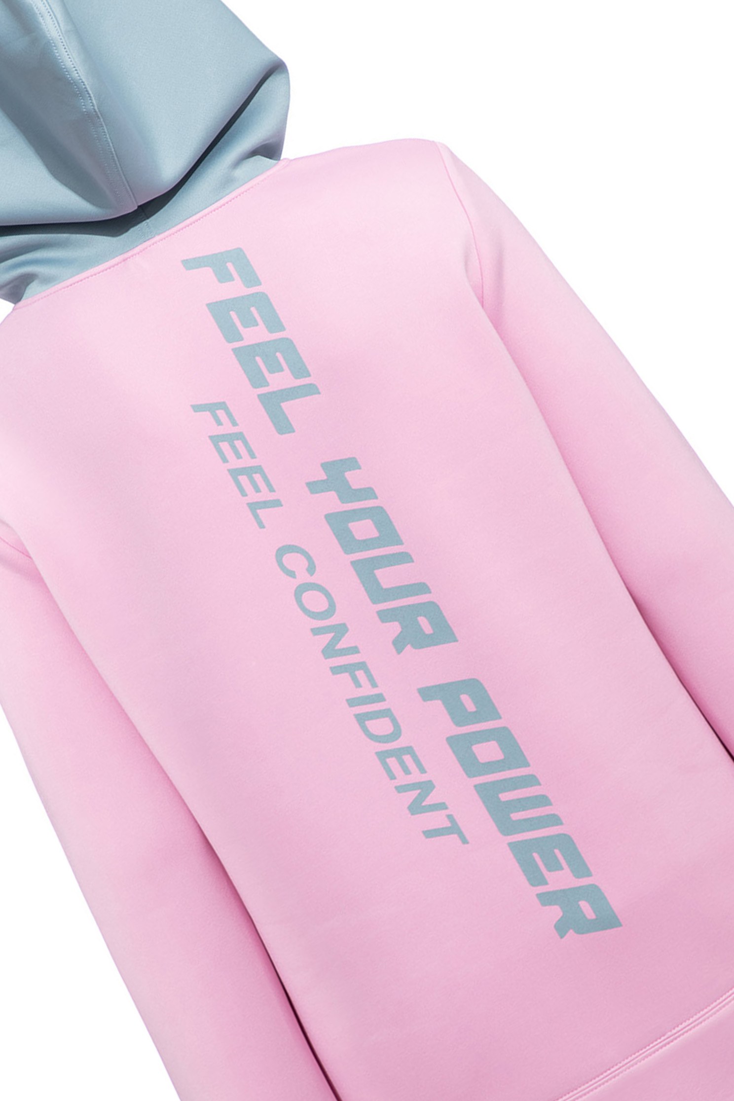 Cloud  Thermal Top With Colored Hooded DesignColored hooded  CLO  thermal top,Tops,Embroidered,Hoodie tops,Season (AW) Look,Pink,Athleisure,cloudcollection