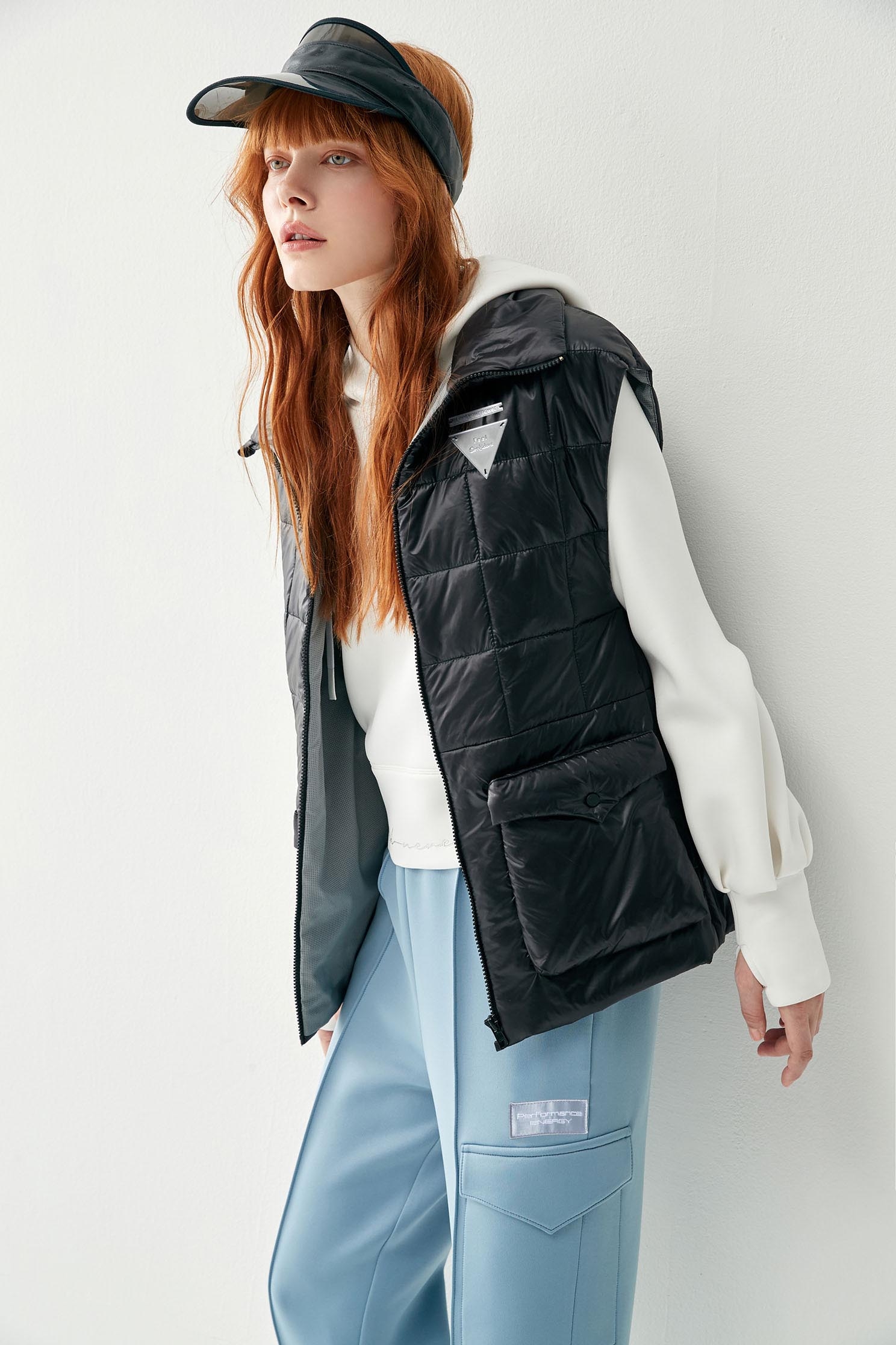 Cloud  Thermal Top With Hooded DesignCLO  thermal top with string embroidery,Tops,Embroidered,Hoodie tops,Season (AW) Look,Athleisure,cloudcollection