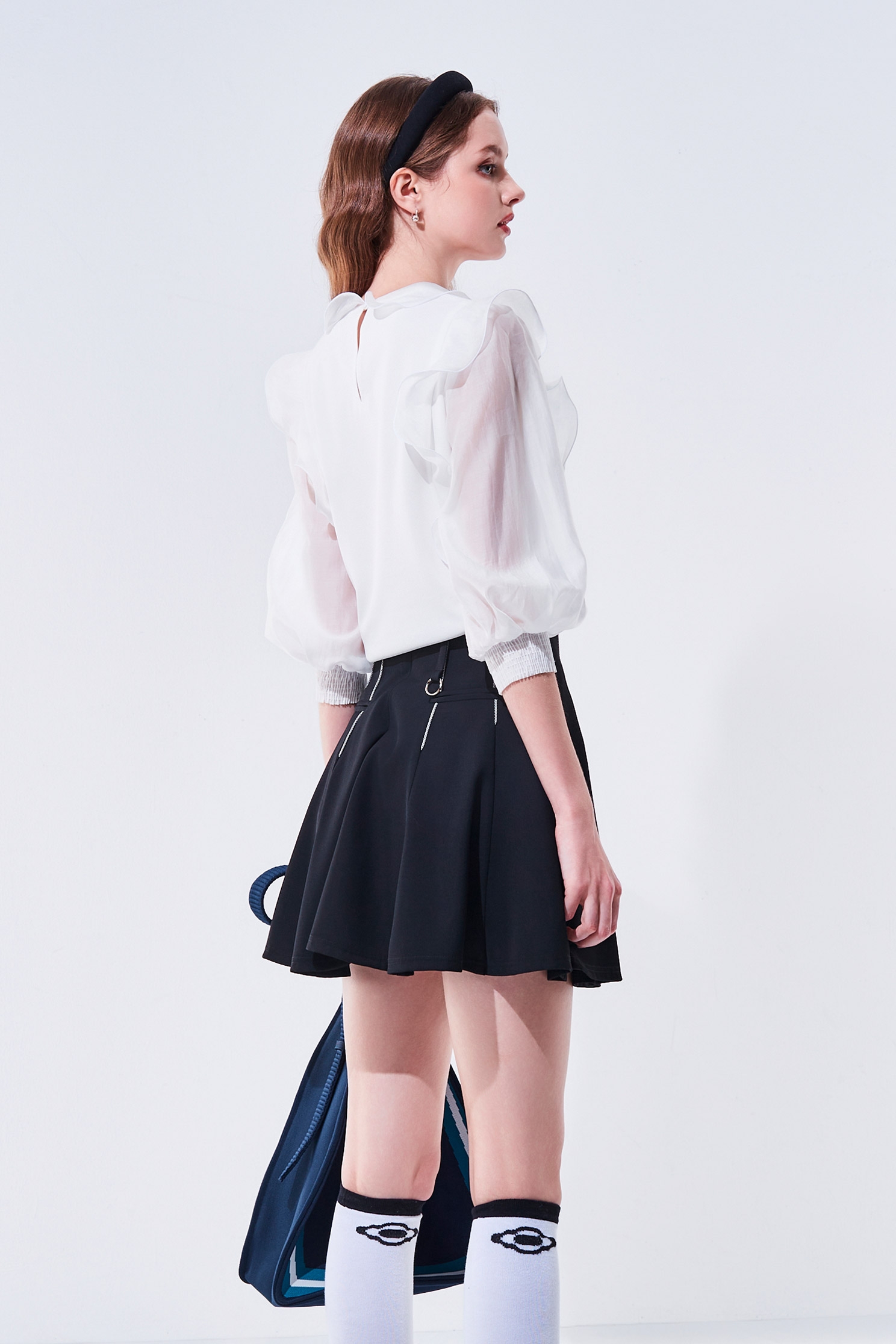Mixed-Fabric Ruffle Design TopMixed-Fabric Ruffle Design Top,Tops,Season (AW) Look