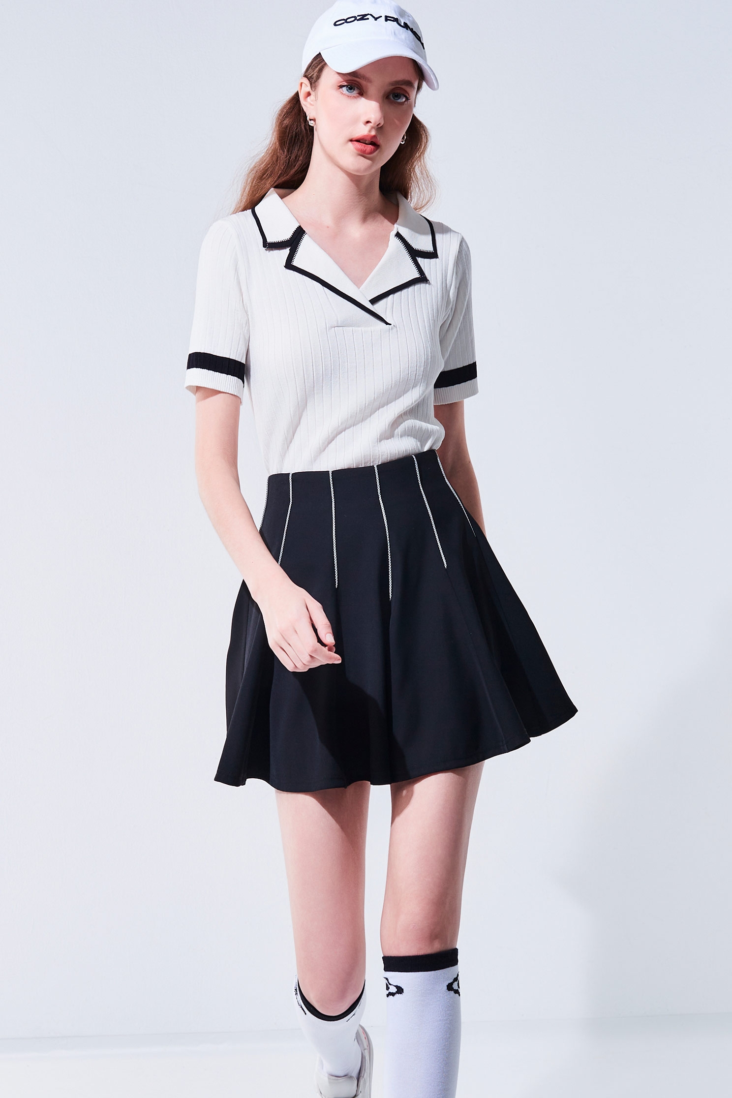 Chanel-Style Black-Trim Knitted TopChanel-Style Black-Trim Knitted Top,Tops,White tops,Season (AW) Look,Knitted,Knitted tops,black tops