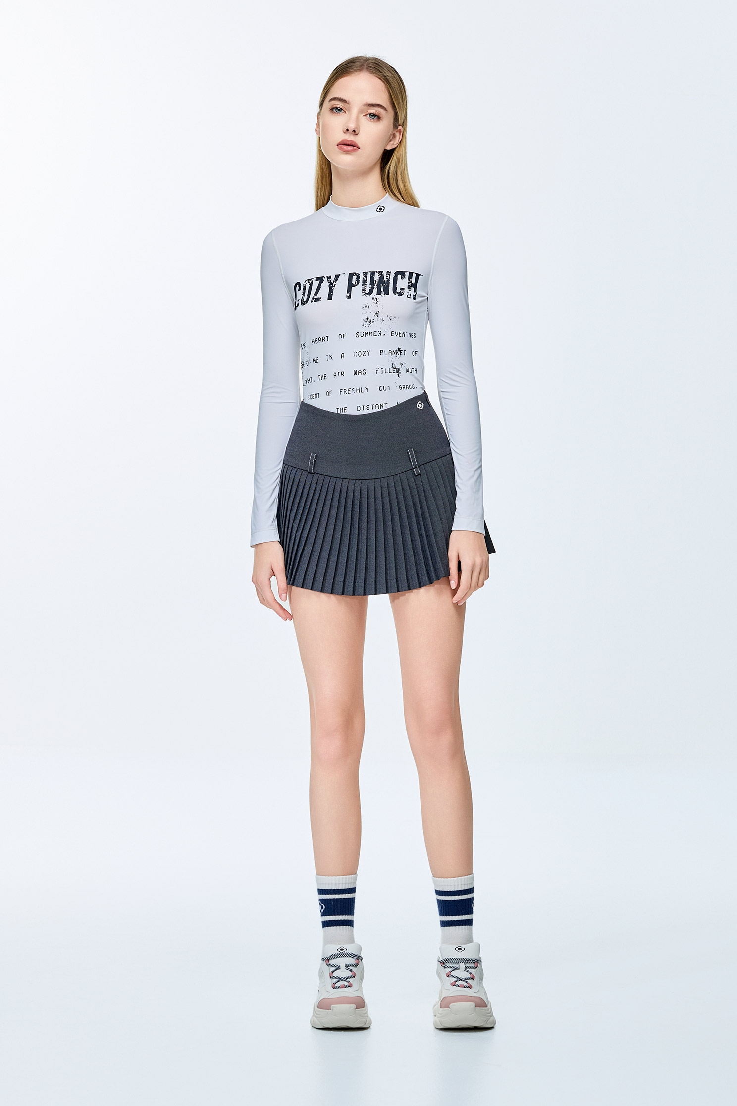 Distressed print style sunscreen topDistressed print style sunscreen top,T-shirts,Tops,Under shirts,Season (SS) Look