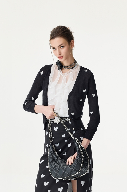 Heart Print V-neck Cardigan,,Heart Print V-neck Cardigan,Jackets,Outerwear,Season (SS) Look,Trench coats,Jackets,Outerwear,Season (SS) Look,White outerwear,Embroidered,Jackets,Outerwear,Season (SS) Look,pearl,Knitted,Knitted coats,Black outerwear