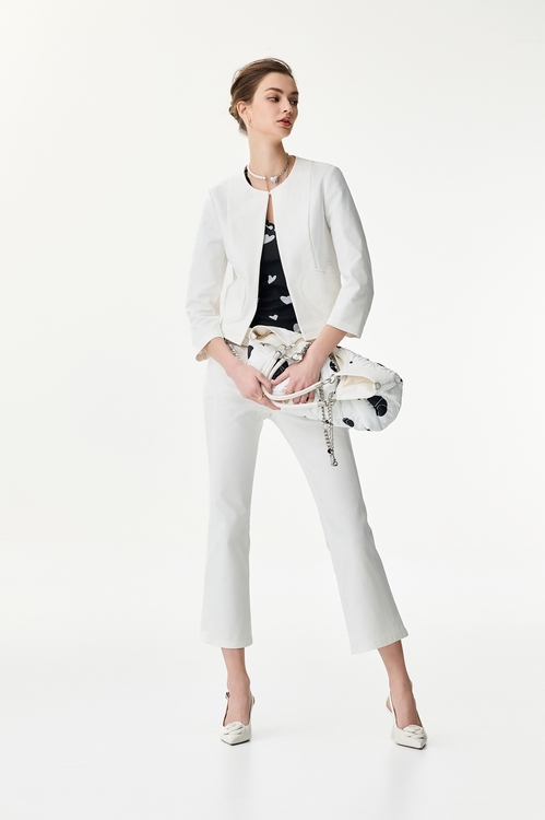 Heart Embroidery Detail Crop Jacket,,Heart Embroidery Detail Crop Jacket,Jackets,Outerwear,Season (SS) Look,Trench coats,Jackets,Outerwear,Season (SS) Look,White outerwear,Embroidered