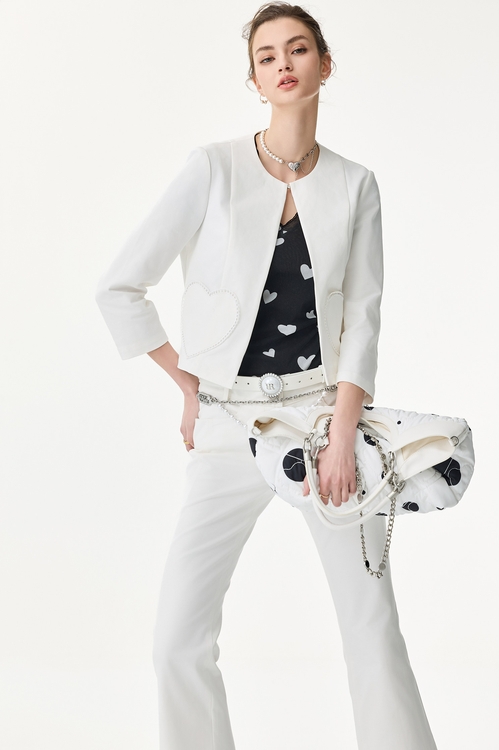 Heart Embroidery Detail Crop Jacket,,Heart Embroidery Detail Crop Jacket,Jackets,Outerwear,Season (SS) Look,Trench coats,Jackets,Outerwear,Season (SS) Look,White outerwear,Embroidered