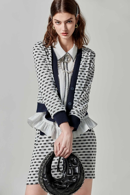 V-neck Floral Print Jacket With Contrast Navy Trim Detail,Outerwear