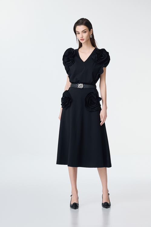 3-D Rose Detail Midi Skirt,Midi skirts
