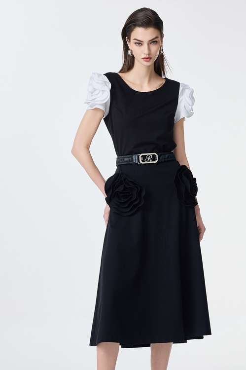 3-D Rose Detail Midi Skirt,Midi skirts