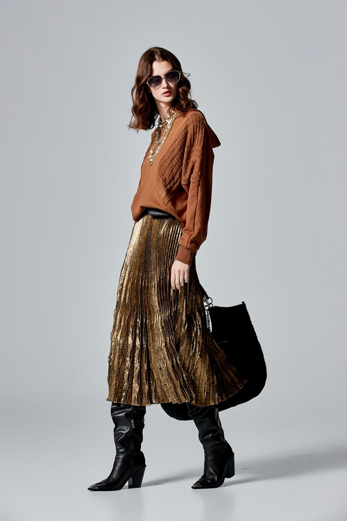 Pleated Metallic Skirt,Pleated skirts