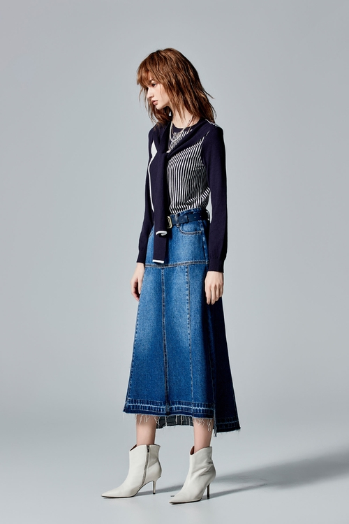 Midi Denim Skirt With Fray Hem Detail,Denim skirts