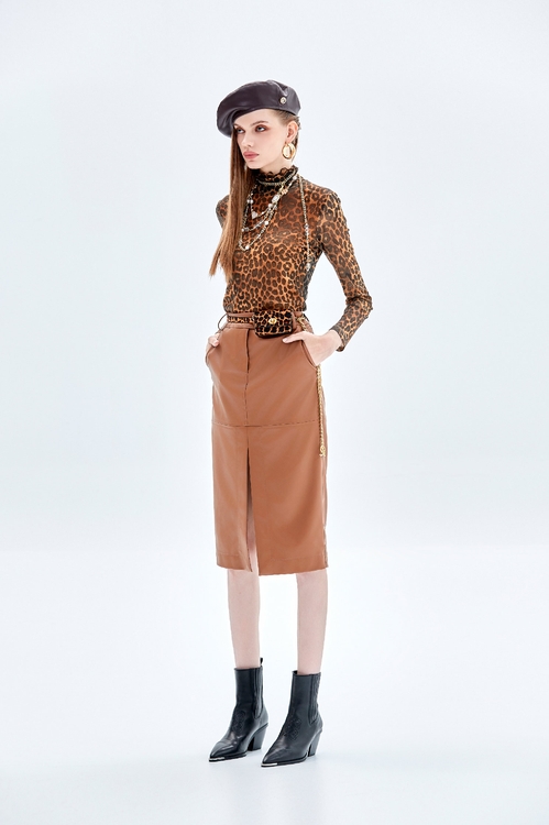 Front Slit PU Skirt,,Front Slit PU Skirt,Culottes,Season (AW) Look,Culottes,Pants,Jackets,Outerwear,Season (AW) Look,Tops,Cropped tops,Season (AW) Look,Knitted,Knitted tops,Knitted tops,Tops,Season (AW) Look,Knitted,Knitted tops,Knitted tops,Leather,Season (AW) Look,Midi skirts