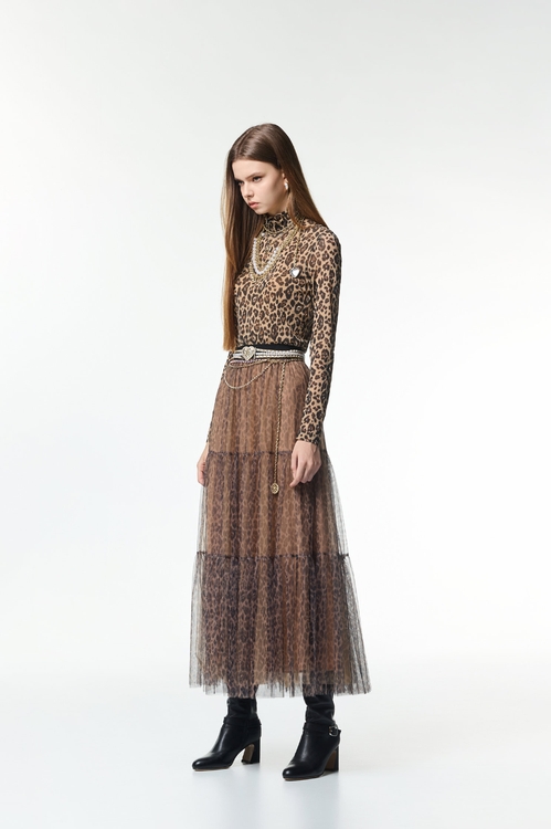 Leopard Print Tiered Maxi Skirt,,Leopard Print Tiered Maxi Skirt,Jackets,Outerwear,Season (AW) Look,Tops,pearl,Season (AW) Look,black tops,Tops,Season (AW) Look,Knitted,Knitted tops,Season (AW) Look,Mesh fabric,Layered skirts