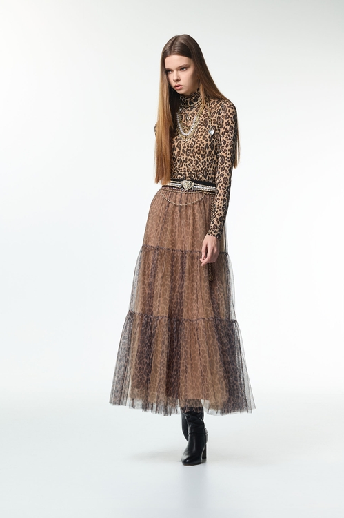 Leopard Print Tiered Maxi Skirt,,Leopard Print Tiered Maxi Skirt,Jackets,Outerwear,Season (AW) Look,Tops,pearl,Season (AW) Look,black tops,Tops,Season (AW) Look,Knitted,Knitted tops,Season (AW) Look,Mesh fabric,Layered skirts