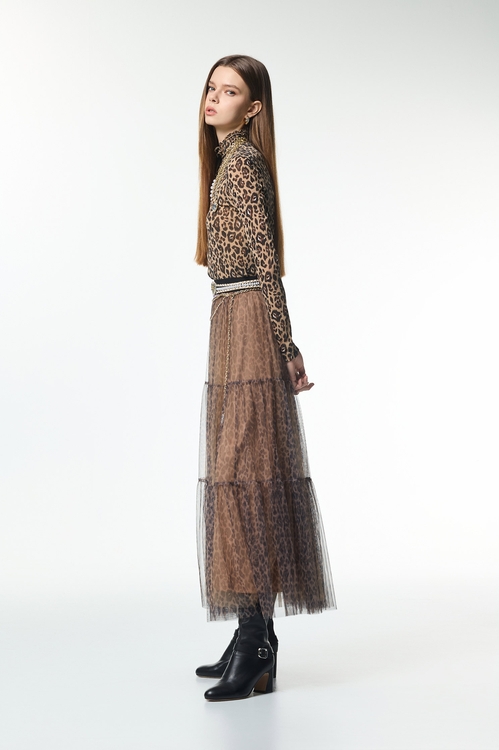 Leopard Print Tiered Maxi Skirt,,Leopard Print Tiered Maxi Skirt,Jackets,Outerwear,Season (AW) Look,Tops,pearl,Season (AW) Look,black tops,Tops,Season (AW) Look,Knitted,Knitted tops,Season (AW) Look,Mesh fabric,Layered skirts