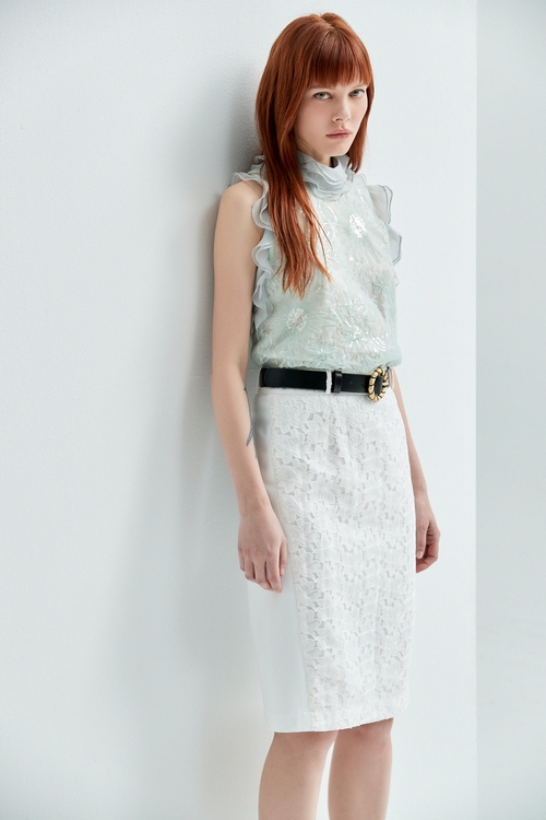 Front Cut Out Lace White Skirt,Pencil skirts