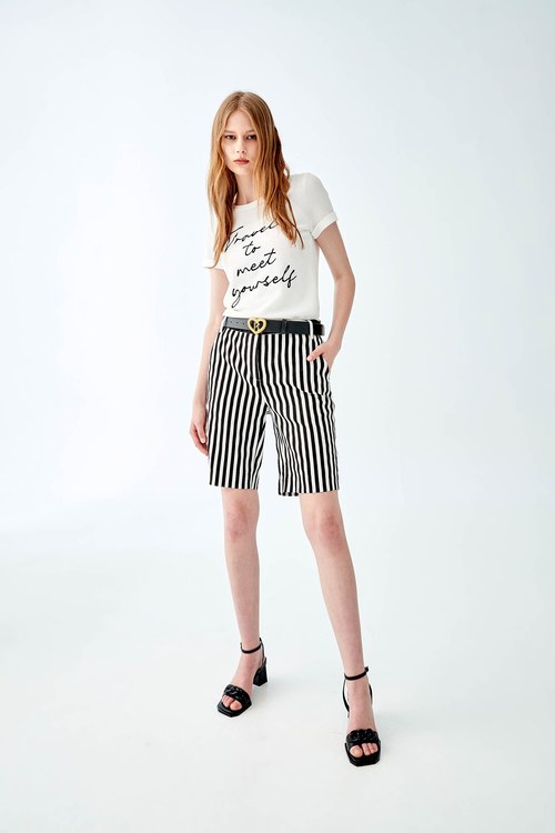 Stripe Knee Length Bermuders,comfotism