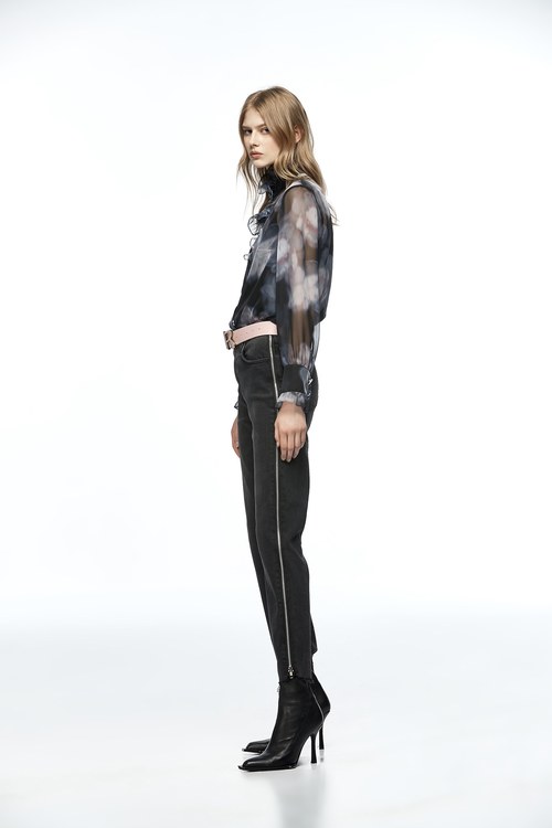 Basic Black Jeans With Side Metal Zip Detail,Black pants