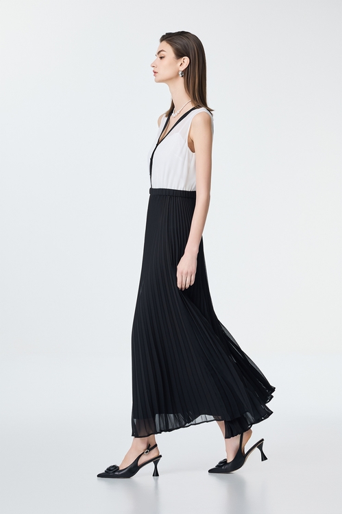 Pleated Detail Chiffon Maxi Dress,Black dresses