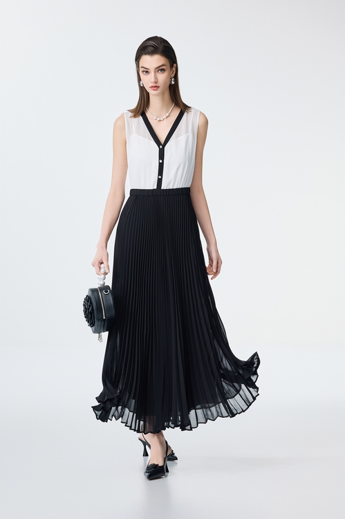 Pleated Detail Chiffon Maxi Dress,Black dresses