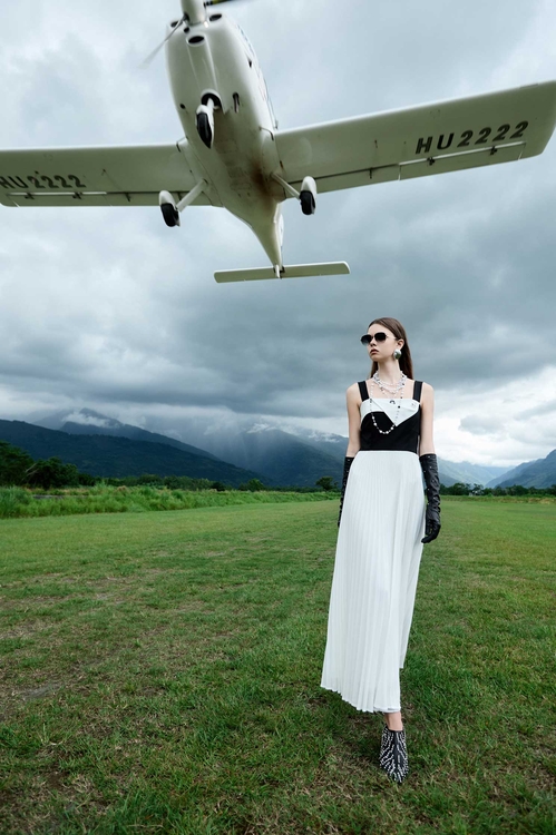 Black White Contrast Maxi Dress,Chiffon