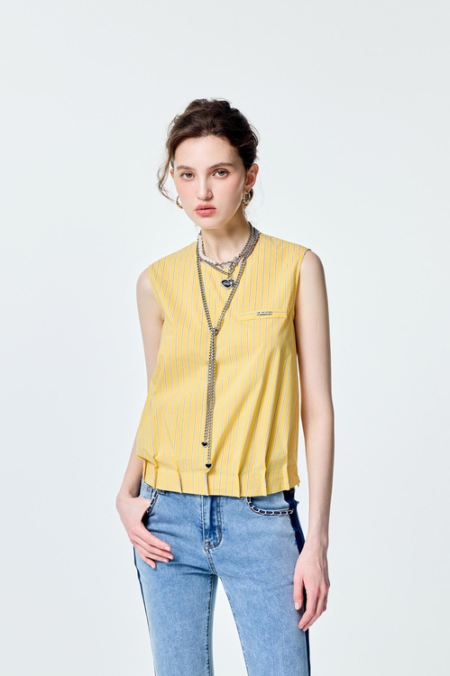 Pin Tuck Detail Stripe Vest,,Pin Tuck Detail Stripe Vest,Tops,Season (SS) Look,Embroidered,Blouses,Tops,Season (SS) Look,White tops,Embroidered,Tops,Season (SS) Look,T-shirts,Tops,Season (SS) Look,Cotton,Embroidered,sleeveless tops,Season (SS) Look,sleeveless tops,Accessories