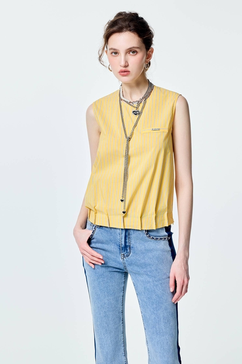 Pin Tuck Detail Stripe Vest,,Pin Tuck Detail Stripe Vest,Tops,Season (SS) Look,Embroidered,Blouses,Tops,Season (SS) Look,White tops,Embroidered,Tops,Season (SS) Look,T-shirts,Tops,Season (SS) Look,Cotton,Embroidered,sleeveless tops,Season (SS) Look,sleeveless tops,Accessories