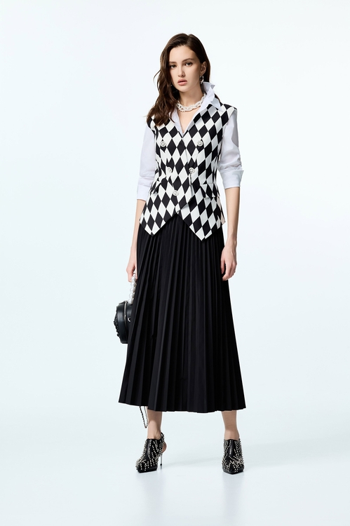 Black White Diamond Print Fitted Vest,Season (AW) Look