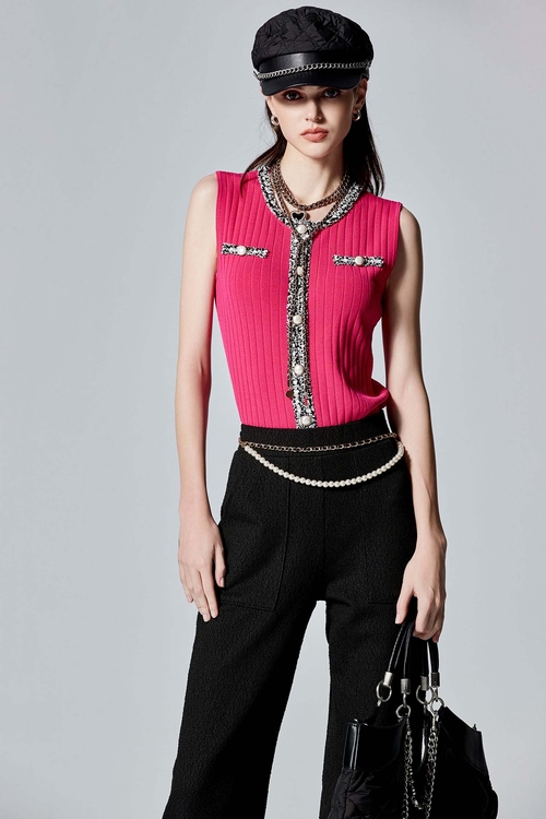 Pink Knit Vest With Contrast Trim Detail,Knitted tops