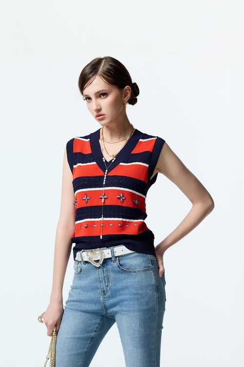 V-neck Contrast Colour Knit Vest,Knitted