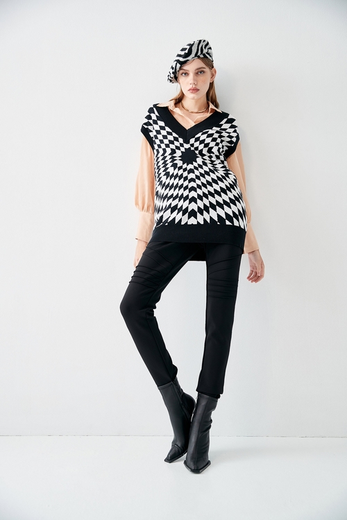 Hypnotic Spiral Pattern Knit Vest,V-Neck T shirts