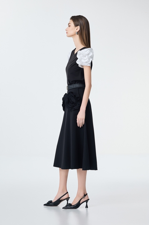 Contrast Rose Sleeve Detail Top,,,Tops,Season (SS) Look,co-ord sets,blossoms,Tops,Season (SS) Look,blossoms,sleeveless tops,Season (SS) Look,blossoms,Office Looks,Season (SS) Look,blossoms,Blouses,Tops,Season (SS) Look,co-ord sets,blossoms
