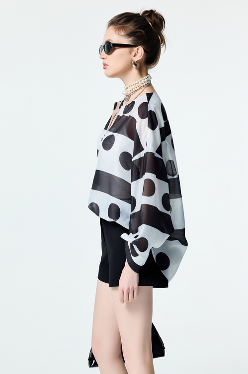 Black Stripe With Polka Dot Print Top,Under shirts