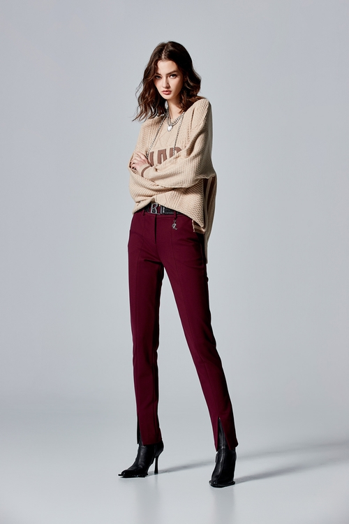 Front Slogan Cable Knit Top,Knitted tops