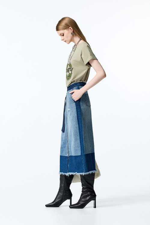 Embroidered Graphic Short Sleeve Tee,T-shirts