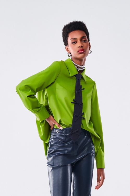 A-line Green Blouse With Contrast Bow Detail Tie,bows