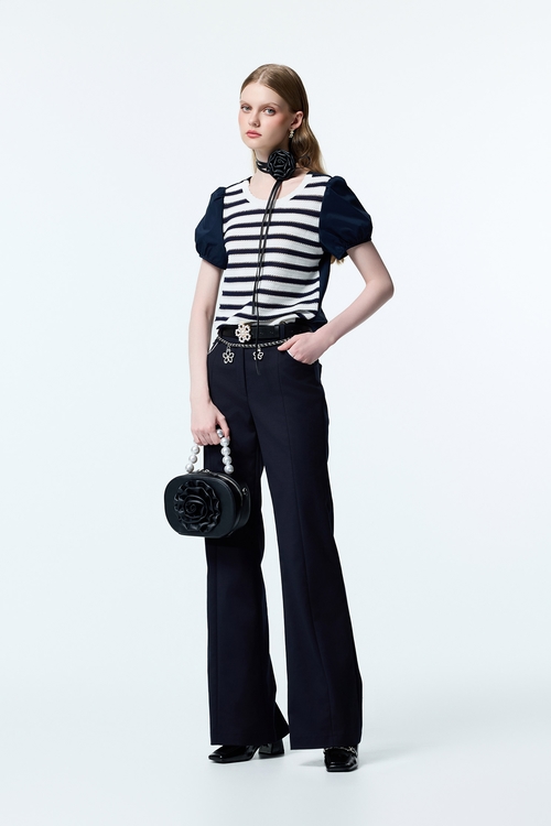 Contrast Navy Sleeve Knit Top,Knitted