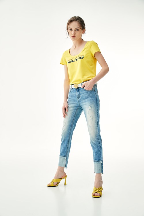 Basic Yellow Tee With Sequin Detail,U-Neck T shirts