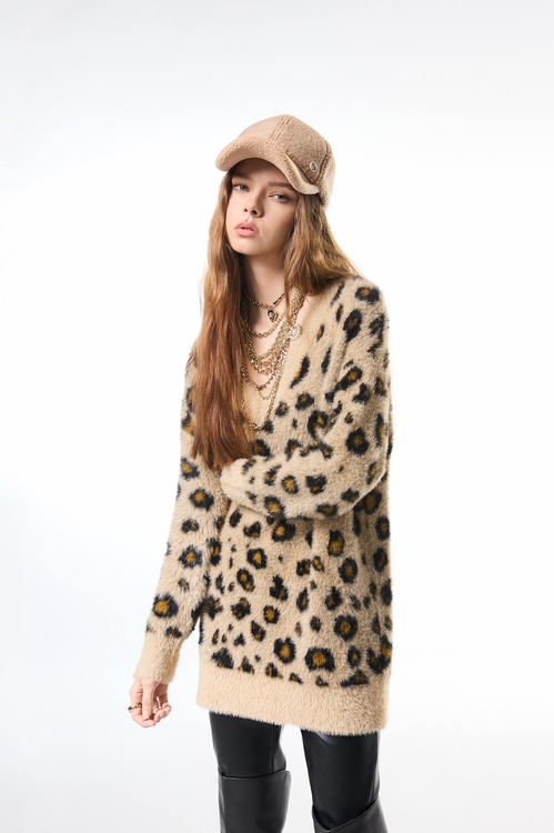 V-neck Leopard Print Knit Top,,V-neck Leopard Print Knit Top,Jackets,Outerwear,Season (AW) Look,Tops,pearl,Season (AW) Look,black tops,Tops,Season (AW) Look,Knitted,Knitted tops,Season (AW) Look,Mesh fabric,Layered skirts,Jackets,Outerwear,Season (AW) Look,Knitted,Knitted coats,Shorts,Season (AW) Look,pants,Black pants,Jackets,Outerwear,Lether jackets,Leather,Season (AW) Look,Black outerwear,Mini skirts,Season (AW) Look,Tops,Season (AW) Look,Tops,Embroidered,Season (AW) Look,black tops,Tops,Season (AW) Look,Knitted,Knitted tops,black tops,Culottes,Season (AW) Look,pants,Tops,Season (AW) Look,Knitted,Knitted tops,Tops,Embroidered,Season (AW) Look,Lace,black tops,Season (AW) Look,Midi skirts,Tops,Season (AW) Look,Knitted,Knitted tops