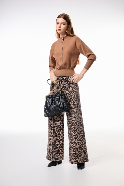 Patch Pocket Long Sleeve Knit Top,,Patch Pocket Long Sleeve Knit Top,Jackets,Outerwear,Season (AW) Look,Tops,pearl,Season (AW) Look,black tops,Tops,Season (AW) Look,Knitted,Knitted tops,Season (AW) Look,Mesh fabric,Layered skirts,Jackets,Outerwear,Season (AW) Look,Knitted,Knitted coats,Shorts,Season (AW) Look,pants,Black pants,Jackets,Outerwear,Lether jackets,Leather,Season (AW) Look,Black outerwear,Mini skirts,Season (AW) Look,Tops,Season (AW) Look,Tops,Embroidered,Season (AW) Look,black tops,Tops,Season (AW) Look,Knitted,Knitted tops,black tops,Culottes,Season (AW) Look,pants,Tops,Season (AW) Look,Knitted,Knitted tops