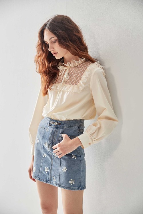 Lace Yoke Long Sleeve Cream Blouse,fashionart