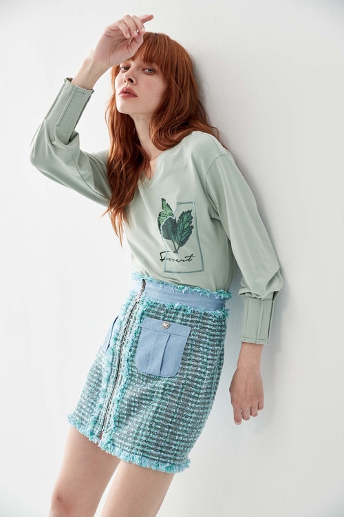 Oversize Green Top With Front Graphic Detail,Mesh fabric