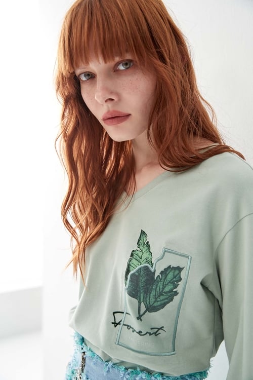 Oversize Green Top With Front Graphic Detail,Mesh fabric