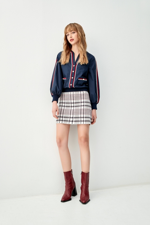 V-neck Top With Red White Contrast Trim Detail,,V-neck Top With Red White Contrast Trim Detail,V-Neck T shirts,Tops,Season (AW) Look,Valentine,Lace,Lace tops,upperclass,Office Looks,Tops,co-ord sets,Plaid,dotcollection,Season (AW) Look,Lace,T-shirts,V-Neck T shirts,Office Looks,Tops,Season (AW) Look,Valentine,upperclass,V-Neck T shirts,sleeveless tops,Office Looks,Tops,sleeveless tops,Season (AW) Look,Valentine,sleeveless tops,upperclass,Knitted,Knitted tops,Knitted tops,Office Looks,Tops,Season (AW) Look,Blouses,sleeveless tops,Tops,Embroidered,sleeveless tops,Season (AW) Look,Valentine,sleeveless tops,upperclass,sleeveless tops,Tops,dotcollection,sleeveless tops,Season (AW) Look,Valentine,sleeveless tops,T-shirts,T-shirts,Tops,Embroidered,Season (AW) Look,Valentine,Cotton,Office Looks,Tops,Season (AW) Look,Valentine,bows,sleeveless tops,Office Looks,Tops,Embroidered,Plaid,dotcollection,sleeveless tops,pearl,Season (AW) Look,Valentine,Embroidered tops,sleeveless tops,Lace,upperclass,sleeveless tops,Tops,sleeveless tops,Season (AW) Look,Valentine,sleeveless tops,upperclass,Knitted,Knitted tops,Knitted tops,Tops,Season (AW) Look